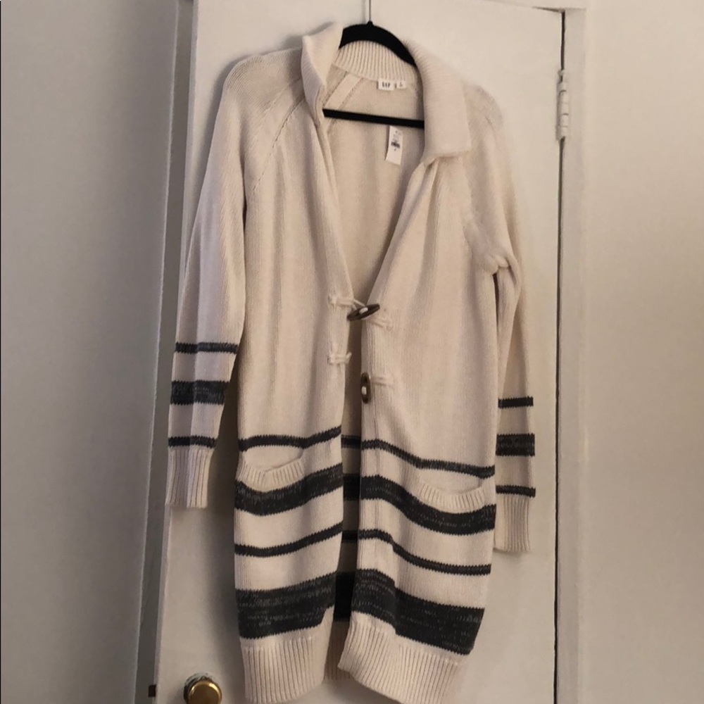 Never worn! Sweater